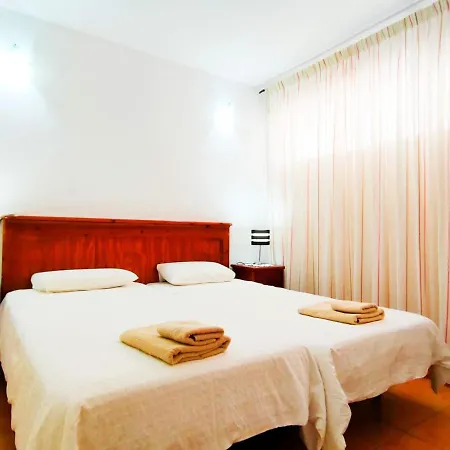 Two Bedroom In Chaparral, Costa Del Silencio, Tenerife South Apartament *