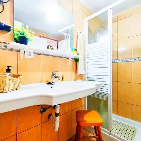 Two Bedroom In Chaparral, Costa Del Silencio, Tenerife South Apartament